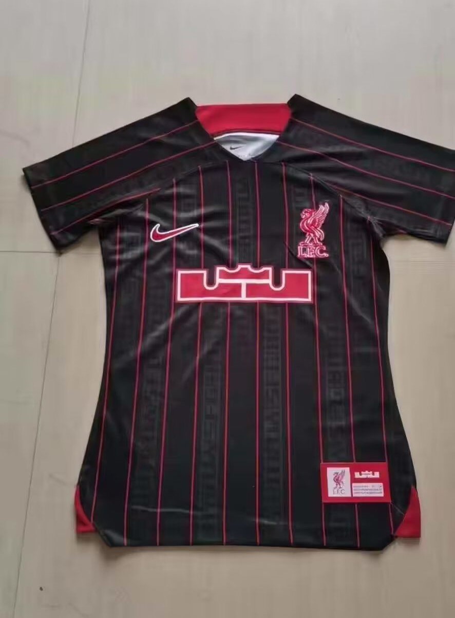 AAA Quality Liverpool Woman 23/24 Joint Black/Red Soccer Jersey
